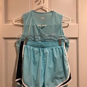 NIKE!  Women’s running set